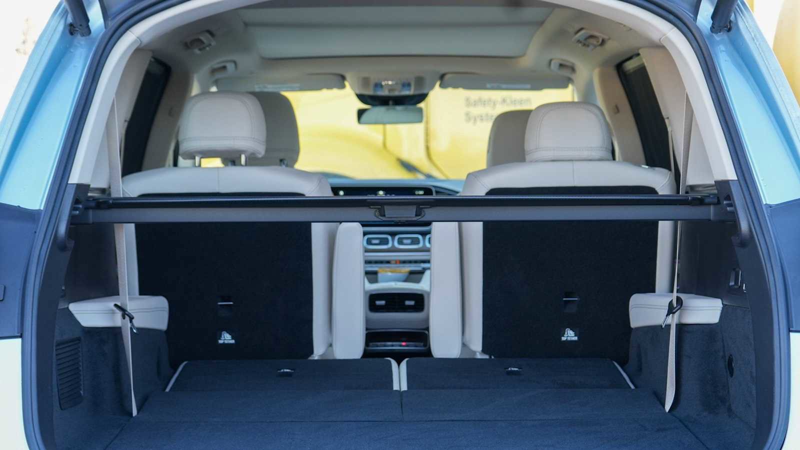 Used 2026 Mercedes-Benz GLS 450 4MATIC image 23