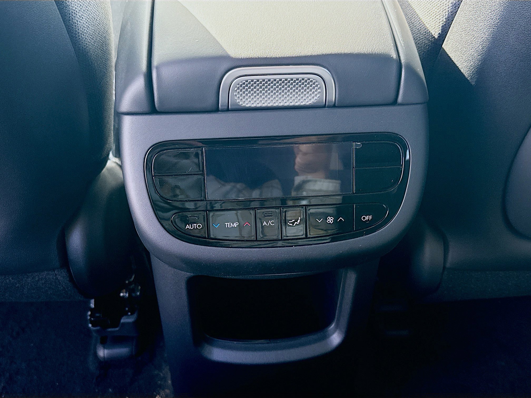 New 2026 Hyundai Ioniq 9 SE image 17