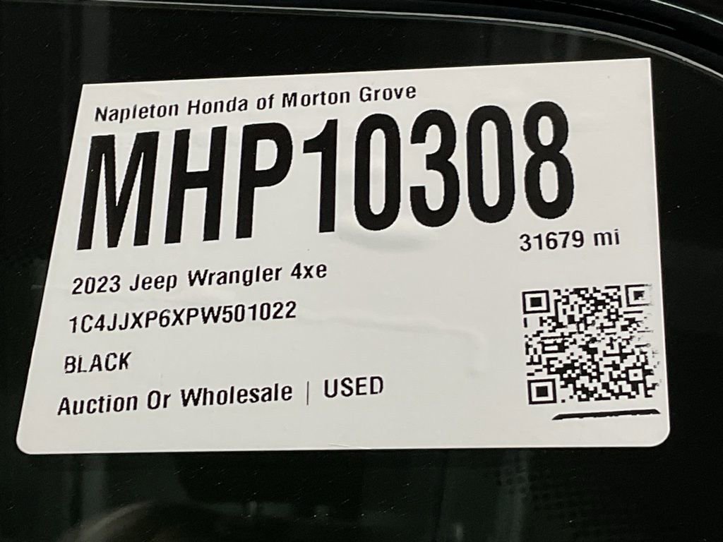 Used 2023 Jeep Wrangler Unlimited Sahara w/ Cold Weather Group image 34