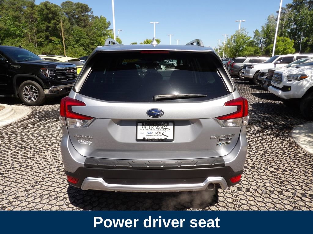 Used 2023 Subaru Forester Touring AWD/4WD image 8