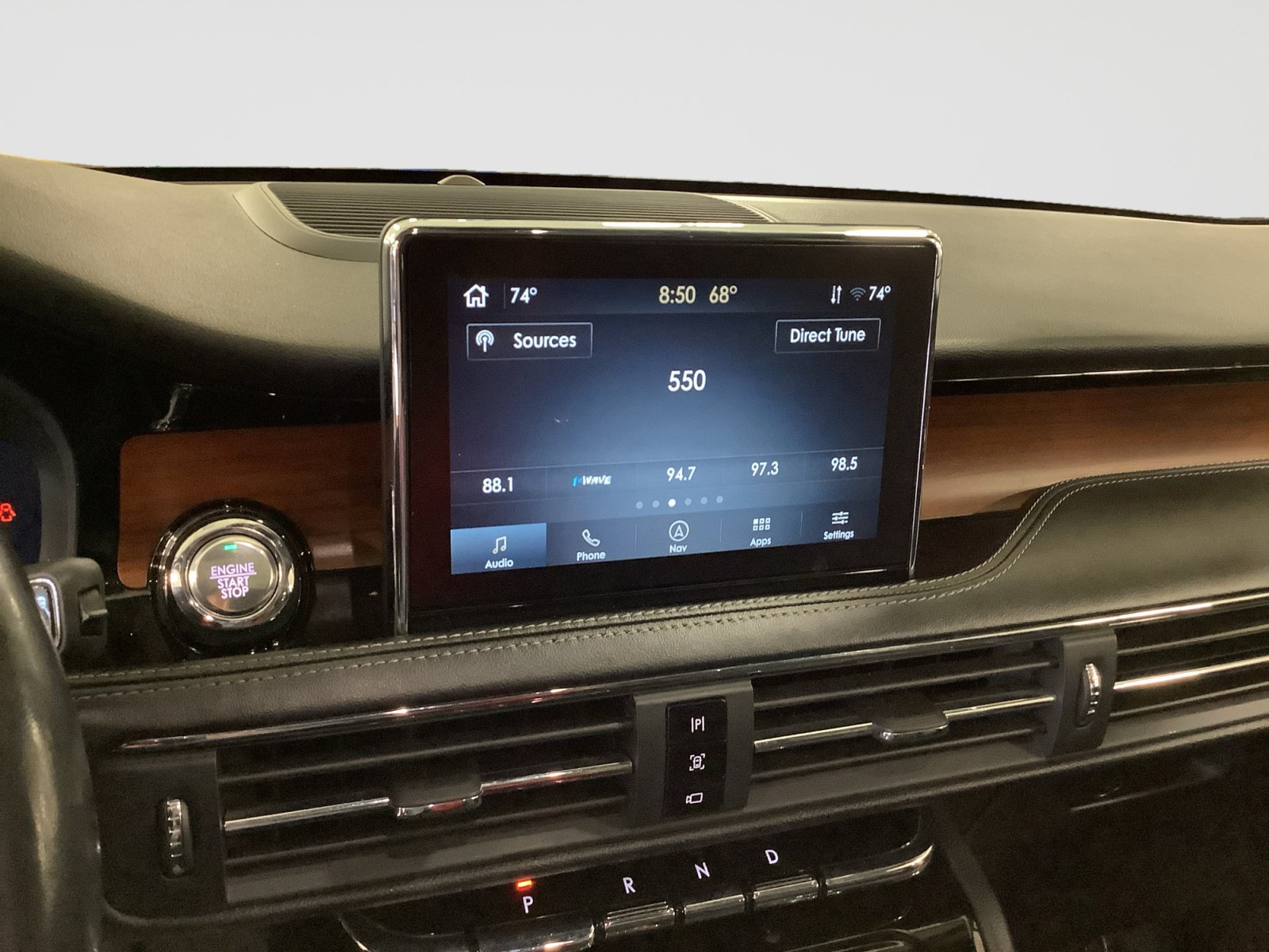 Used 2022 Lincoln Corsair Reserve w/ Elements Package FWD image 15