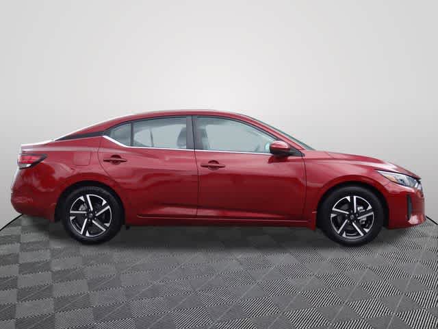 Used 2024 Nissan Sentra SV FWD image 4