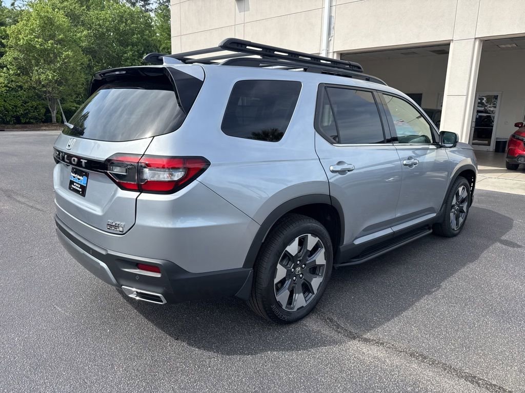 New 2026 Honda Pilot Elite image 3