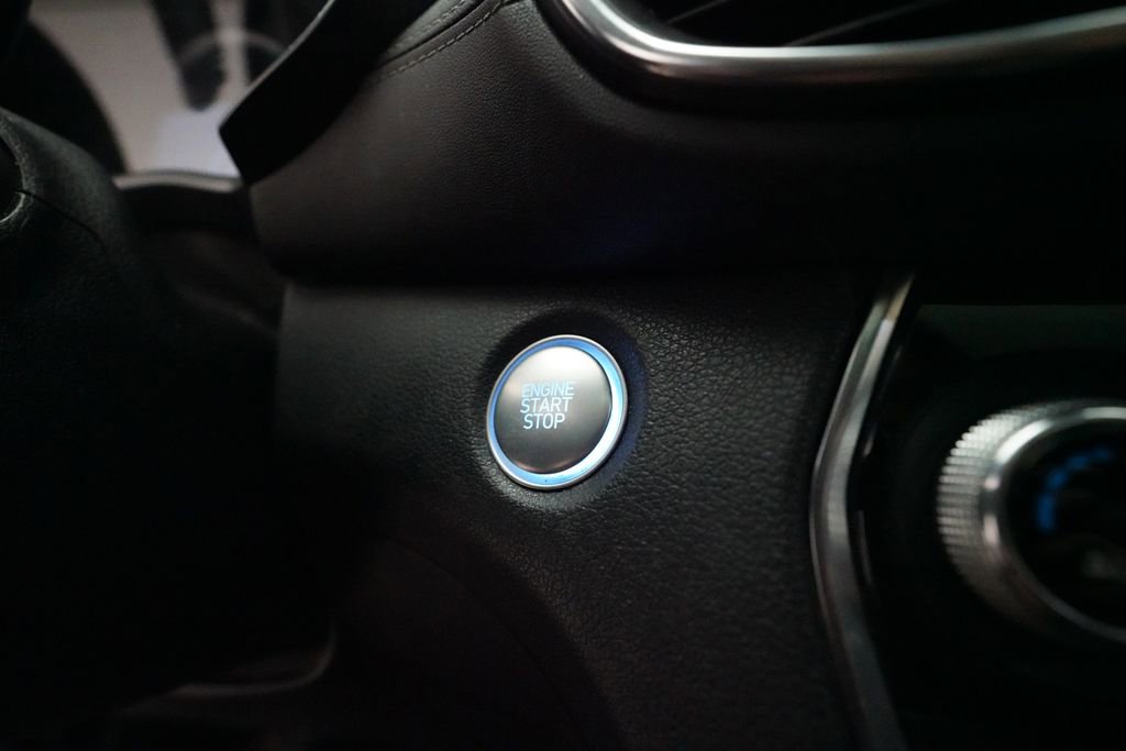 Used 2019 Hyundai Santa Fe FWD image 31