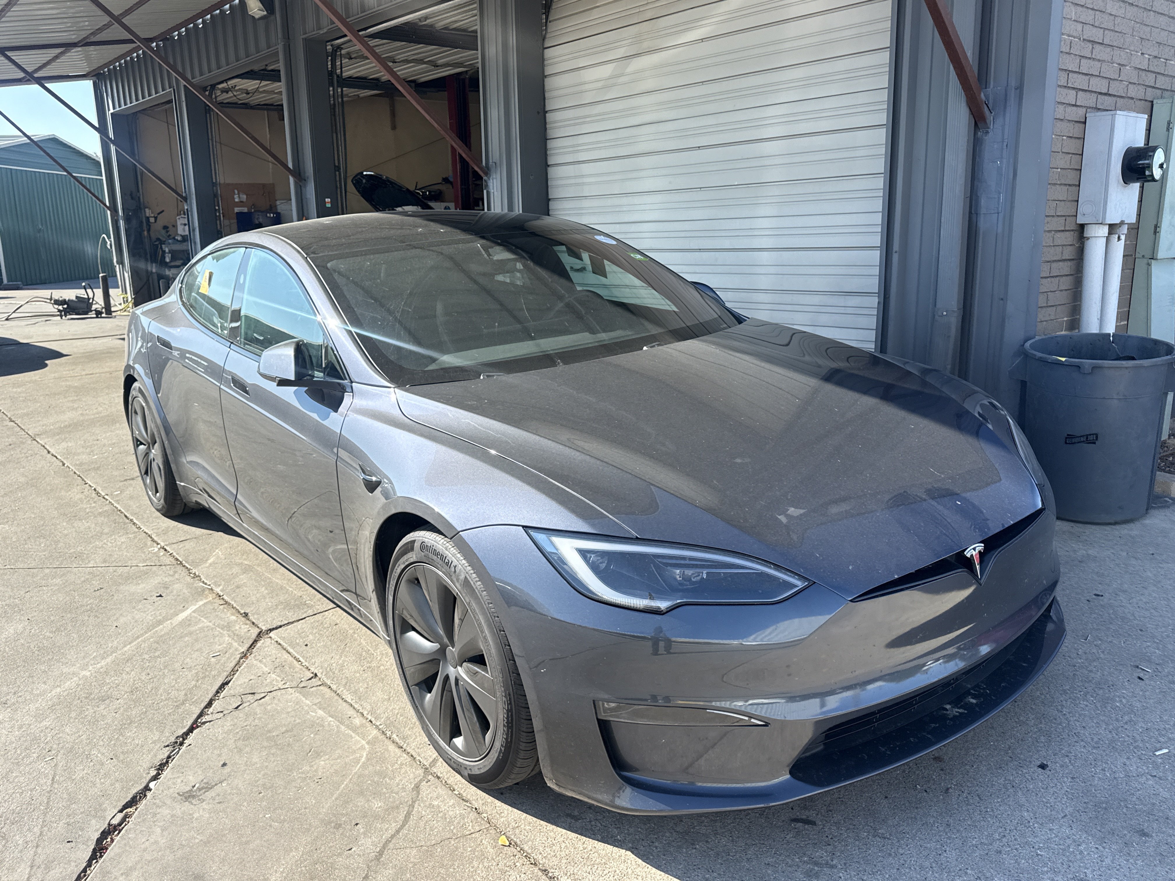 Used 2023 Tesla Model S Standard Range AWD/4WD image 2
