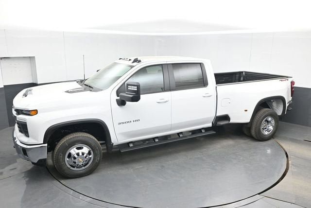 New 2026 Chevrolet Silverado 3500 LT AWD/4WD image 34