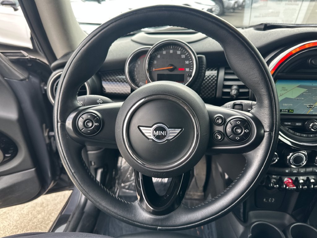 Used 2014 MINI Cooper S FWD image 17