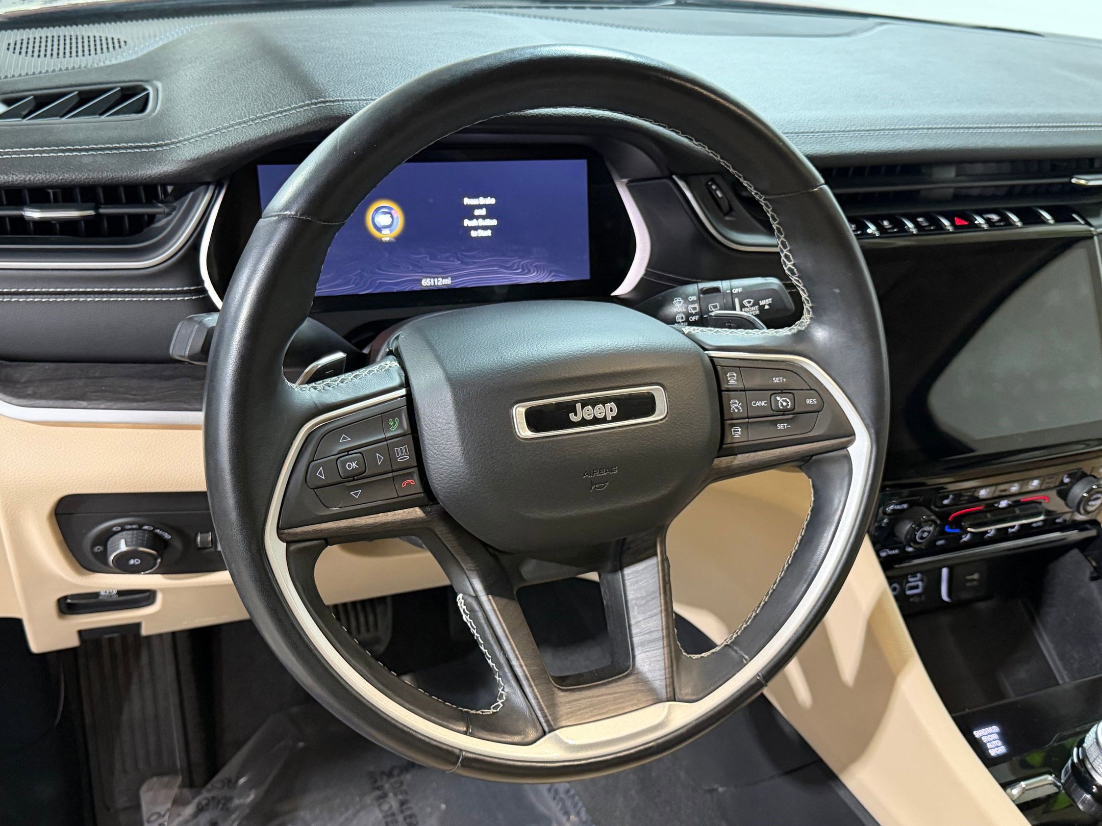 Used 2021 Jeep Grand Cherokee L Limited w/ Luxury Tech Group II AWD/4WD image 14