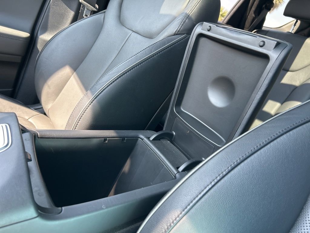 Used 2022 Hyundai Santa Fe Limited image 42