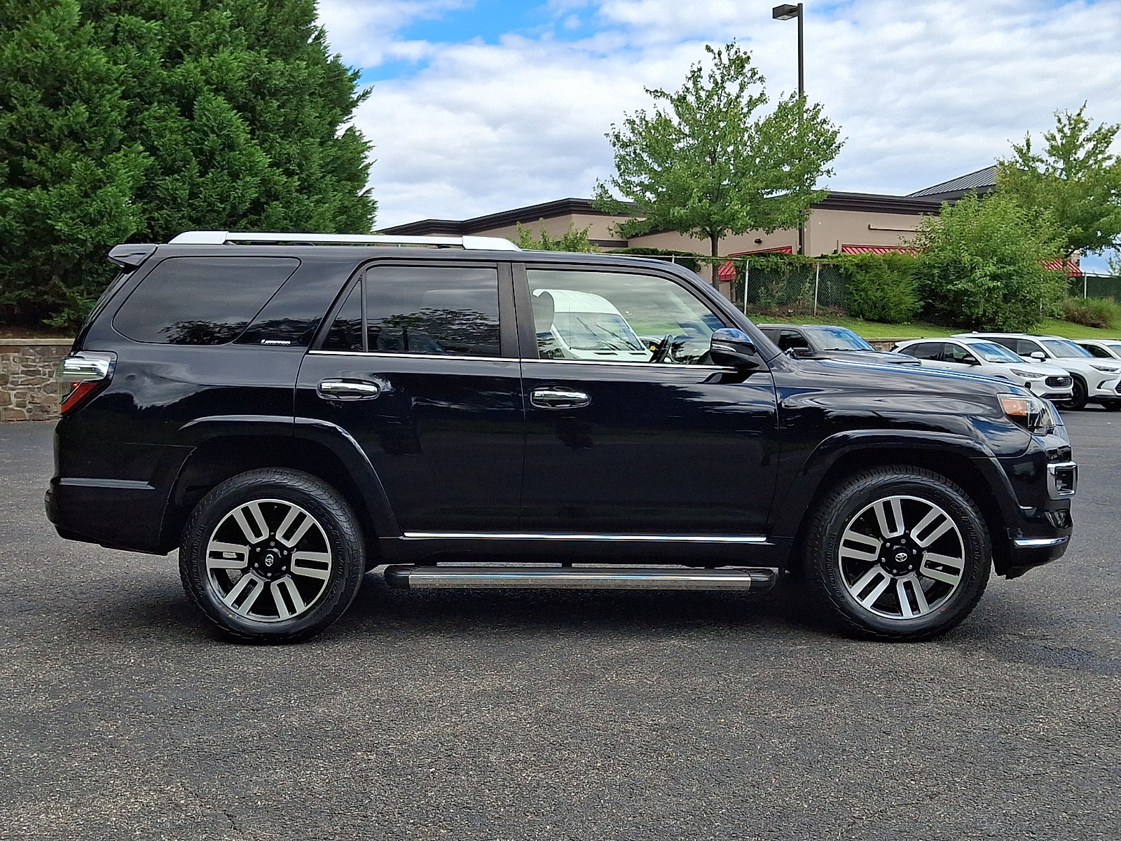 Used 2016 Toyota 4Runner Limited AWD/4WD image 7