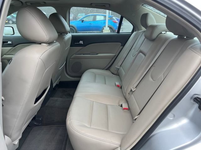 Used 2011 Ford Fusion SEL w/ 302A Rapid Spec Order Code image 14