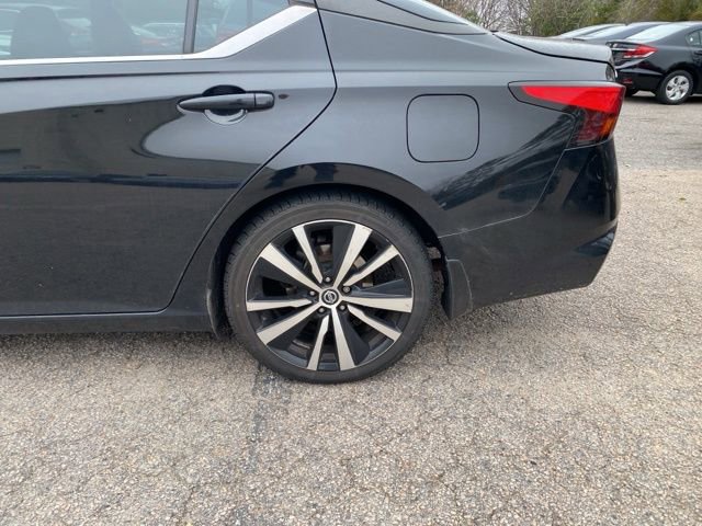 Used 2019 Nissan Altima 2.5 SR w/ SR Premium Package FWD image 14