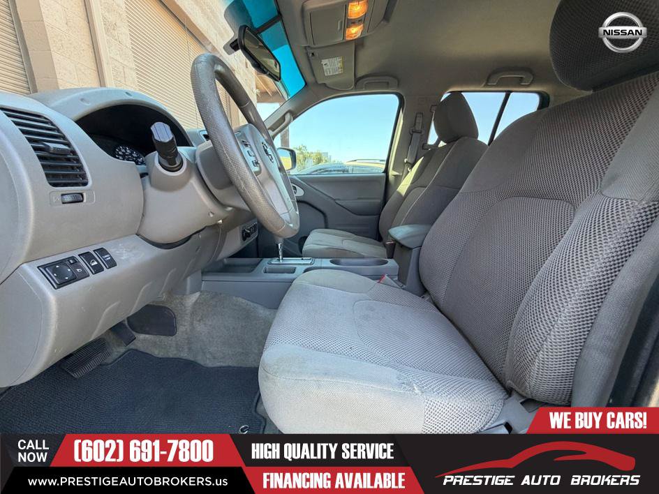 Used 2015 Nissan Frontier SV w/ SV Value Truck Package AWD/4WD image 22