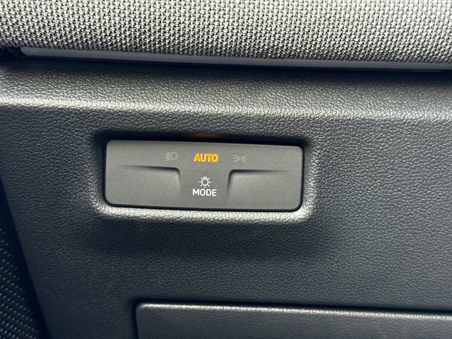 New 2026 Volkswagen Tiguan S image 42