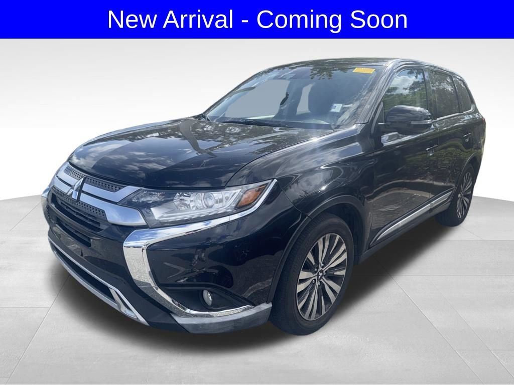 Used 2020 Mitsubishi Outlander SE FWD image 2