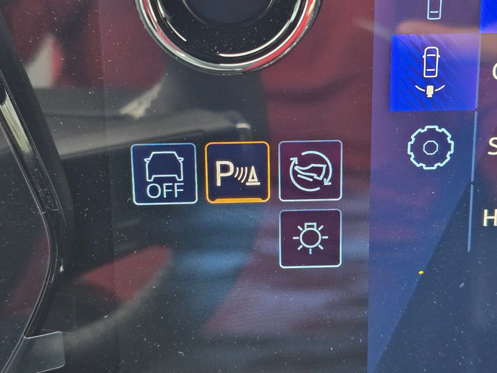 New 2026 Chevrolet Blazer EV LT AWD/4WD image 31