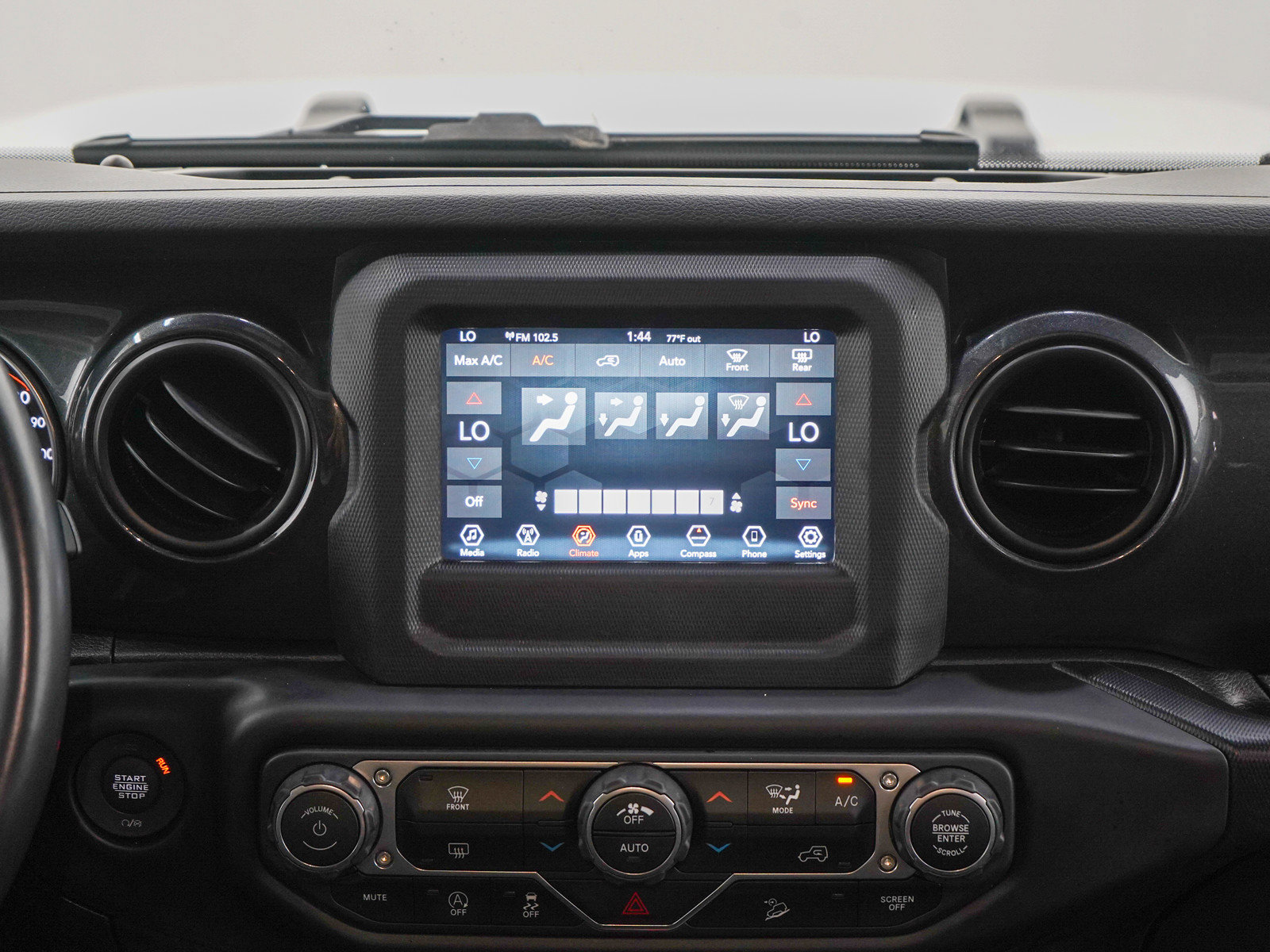 Used 2020 Jeep Wrangler Unlimited Sport AWD/4WD image 15