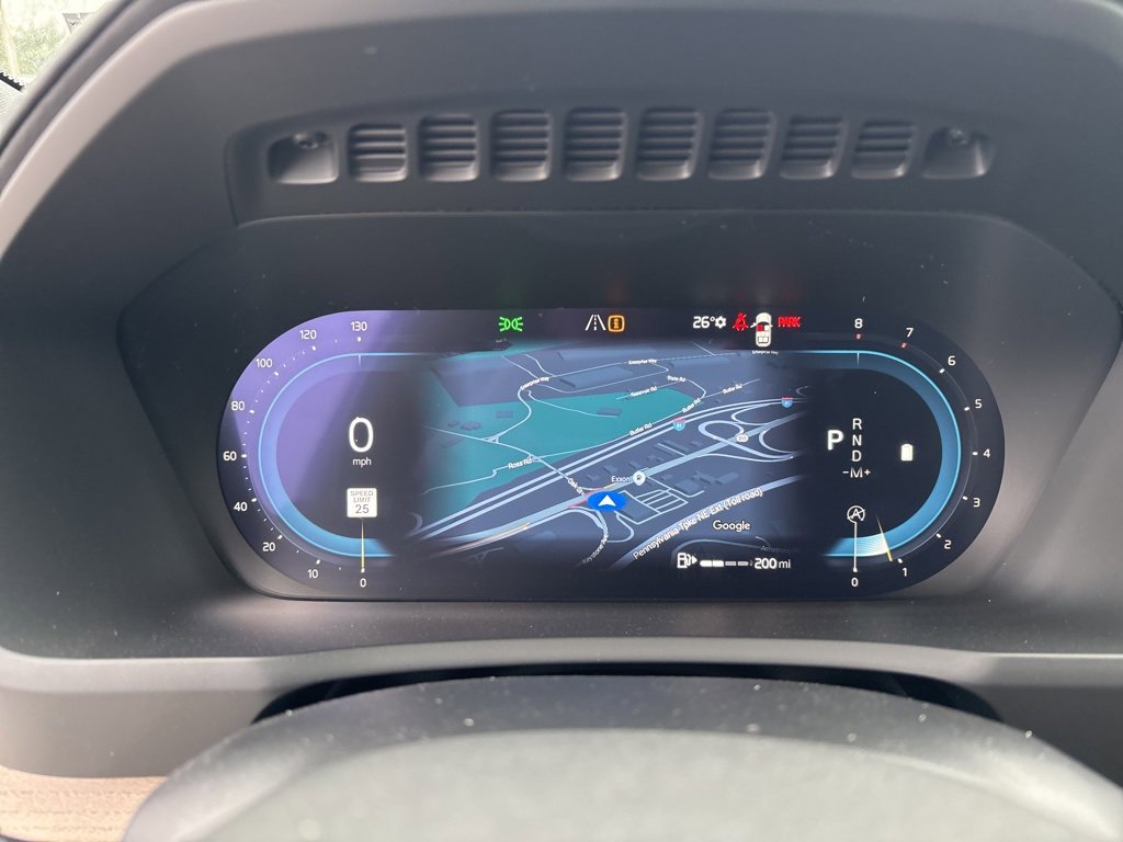 Certified 2025 Volvo XC90 B6 Plus image 23