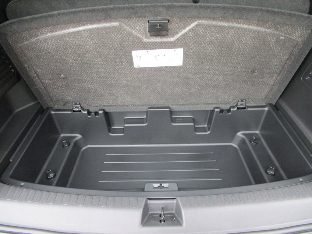 New 2026 GMC Acadia Denali w/ Super Cruise Package image 15