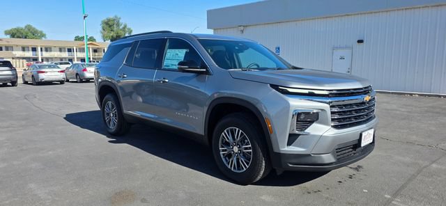 New 2026 Chevrolet Traverse LT w/ Driver Confidence Package