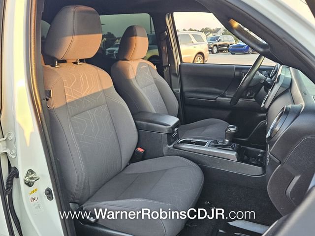 Used 2019 Toyota Tacoma TRD Off-Road image 16