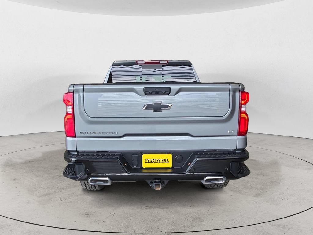 Used 2024 Chevrolet Silverado 1500 LT Trail Boss w/ LT Trail Boss Premium Package AWD/4WD image 6