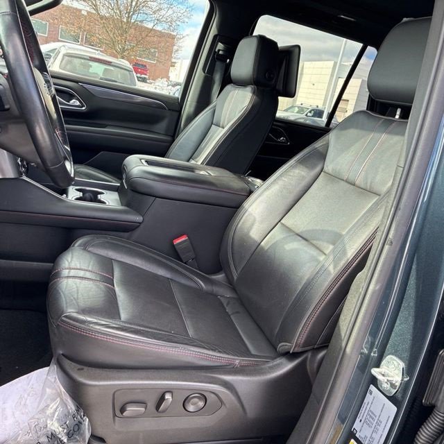 Used 2021 Chevrolet Tahoe RST w/ Luxury Package image 6