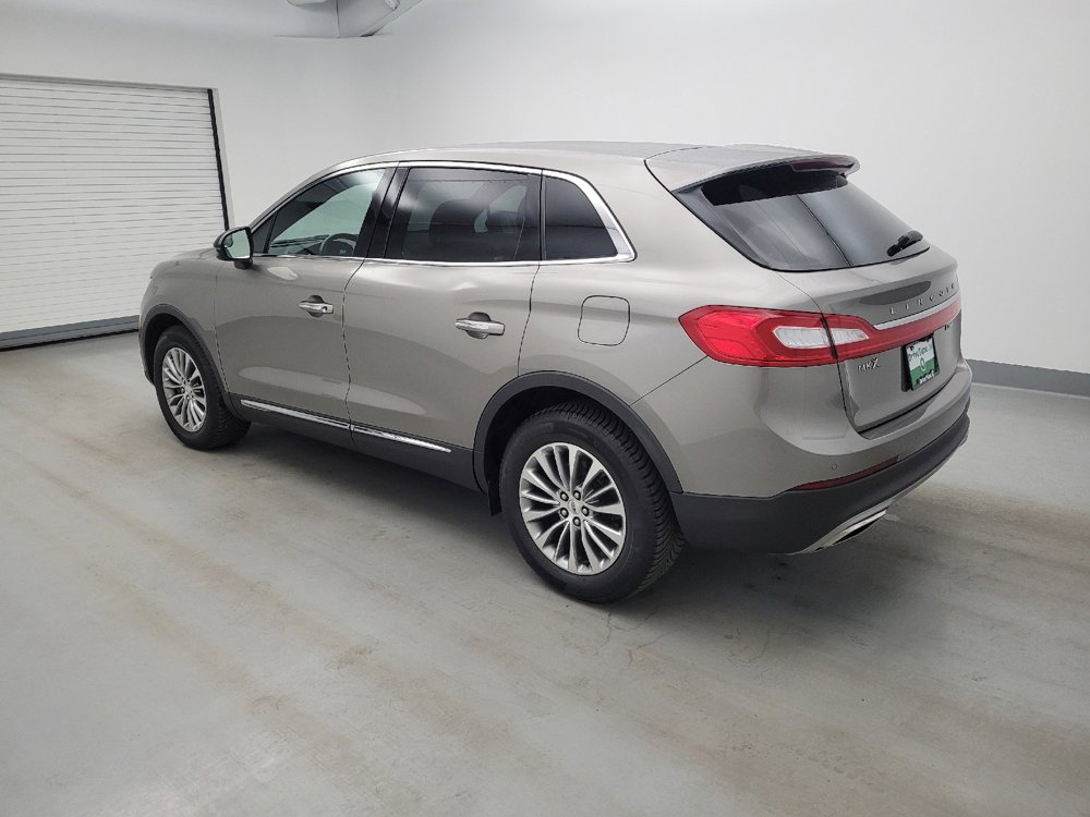 Used 2017 Lincoln MKX Select AWD/4WD image 3