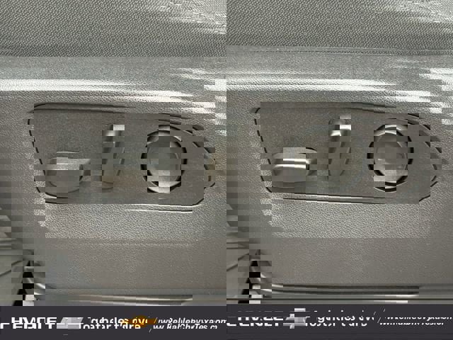 Used 2025 Chevrolet Silverado 2500 Custom w/ Custom Value Package image 32