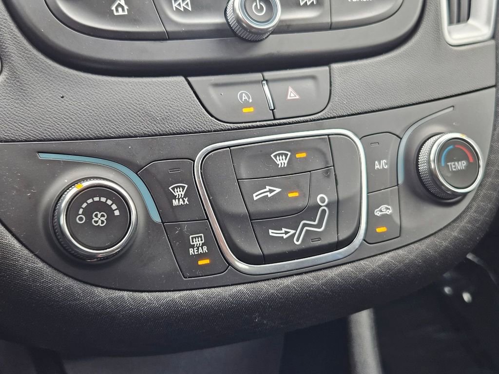 Certified 2025 Chevrolet Malibu LS image 22