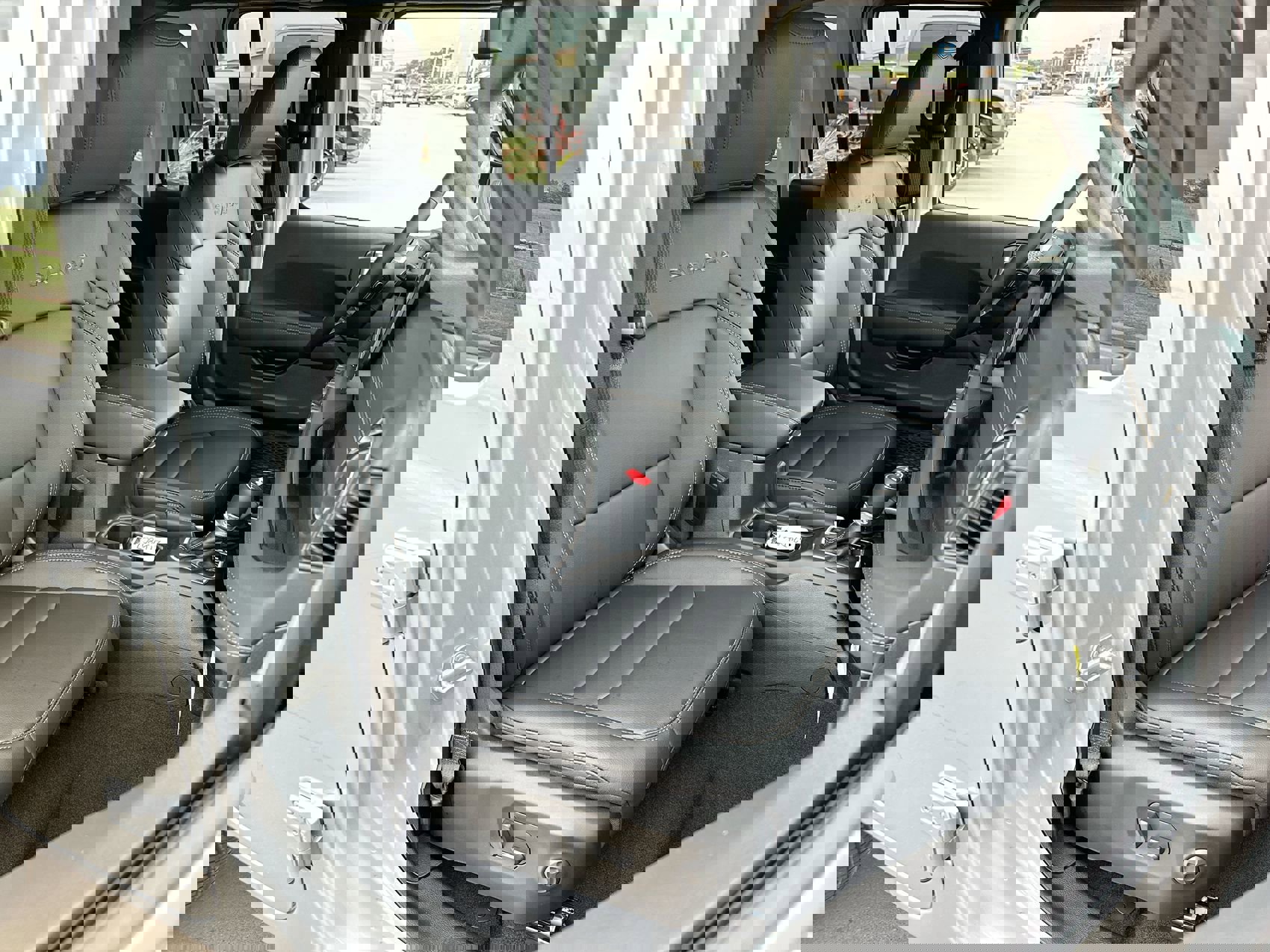 Used 2024 Jeep Wrangler Sahara w/ Technology Group image 24