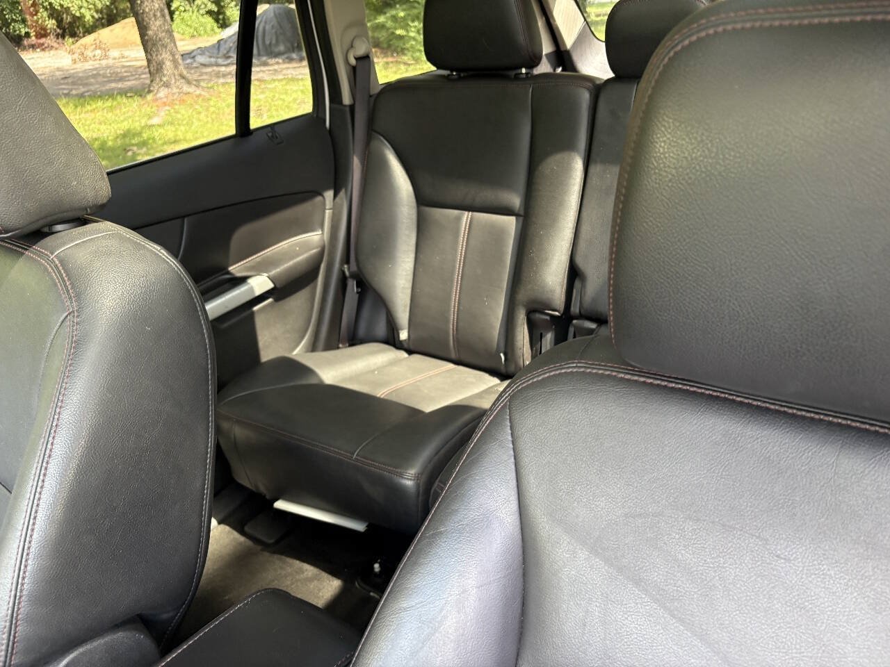 Used 2011 Ford Edge Limited FWD image 19