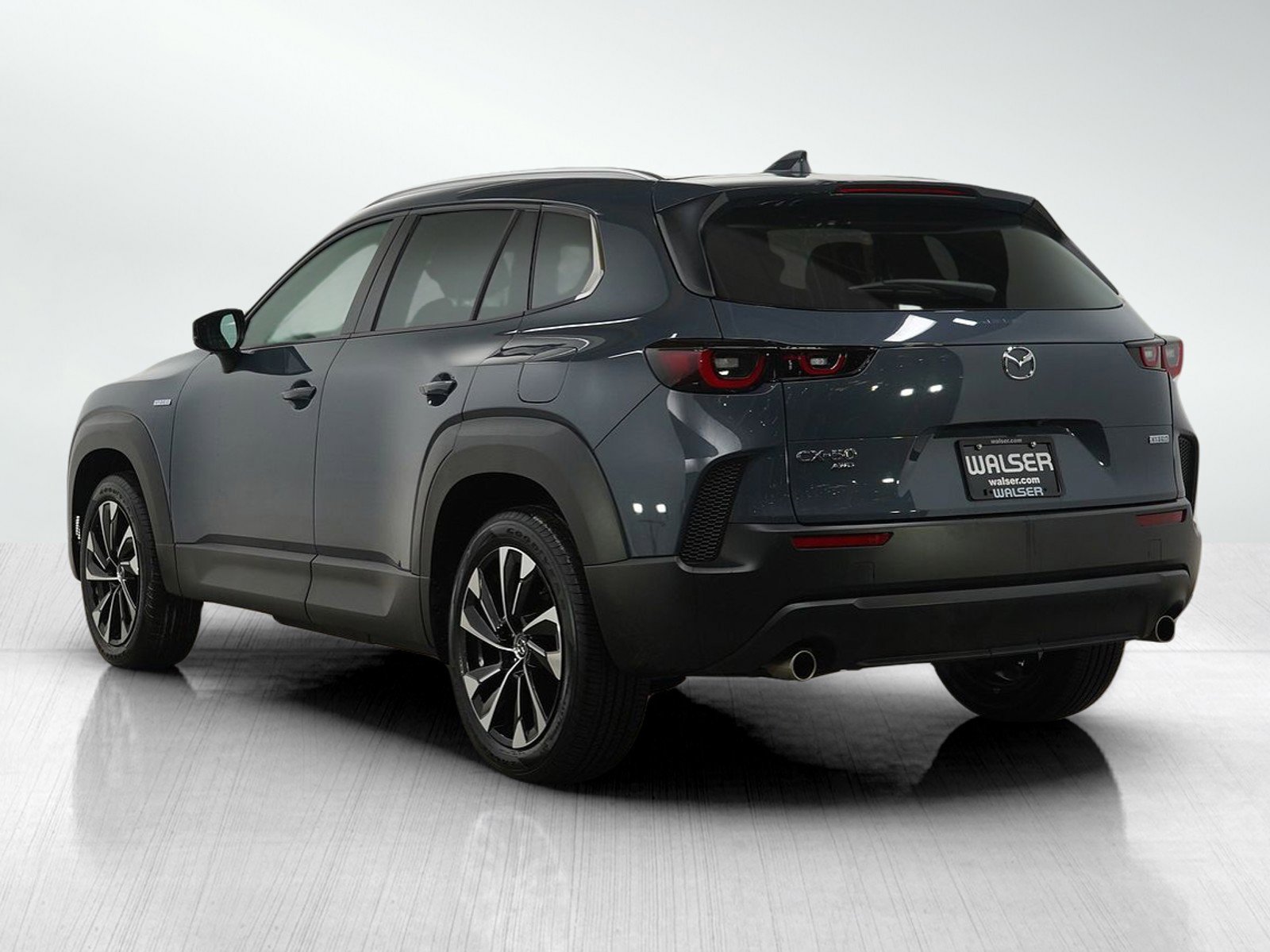 Certified 2025 MAZDA CX-50 2.5 Hybrid w/ Premium Plus Pkg image 3