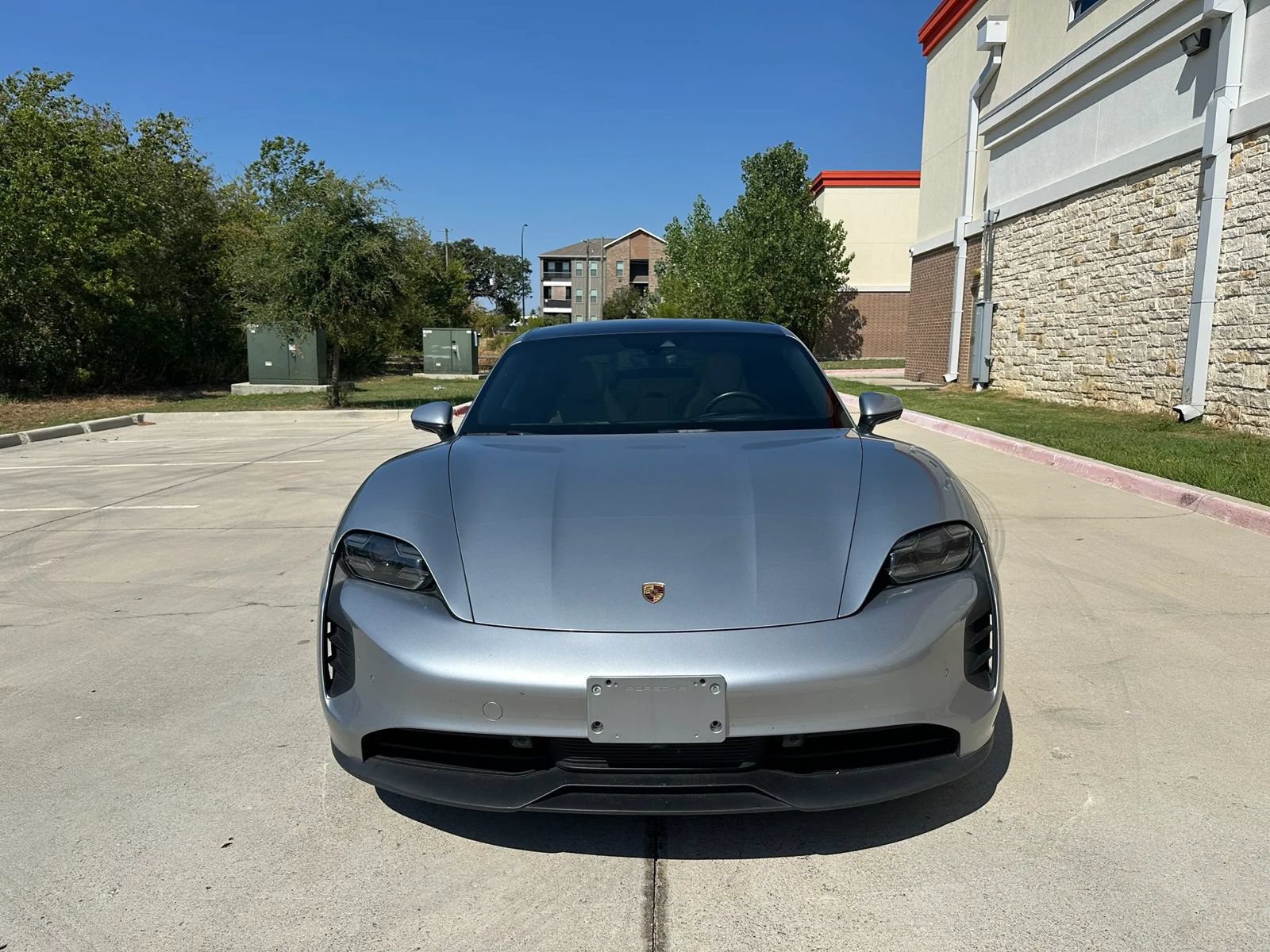 Used 2020 Porsche Taycan 4S AWD/4WD image 2