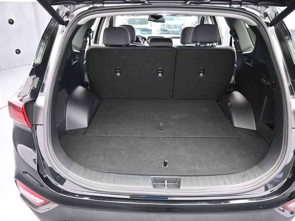 Used 2019 Hyundai Santa Fe SEL image 39