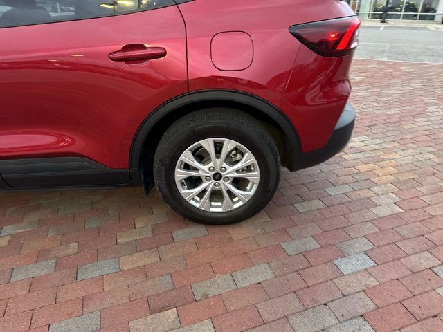 Used 2023 Ford Escape Active w/ Tech Pack #2 image 6