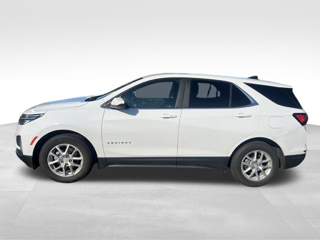 Used 2024 Chevrolet Equinox LT FWD image 3