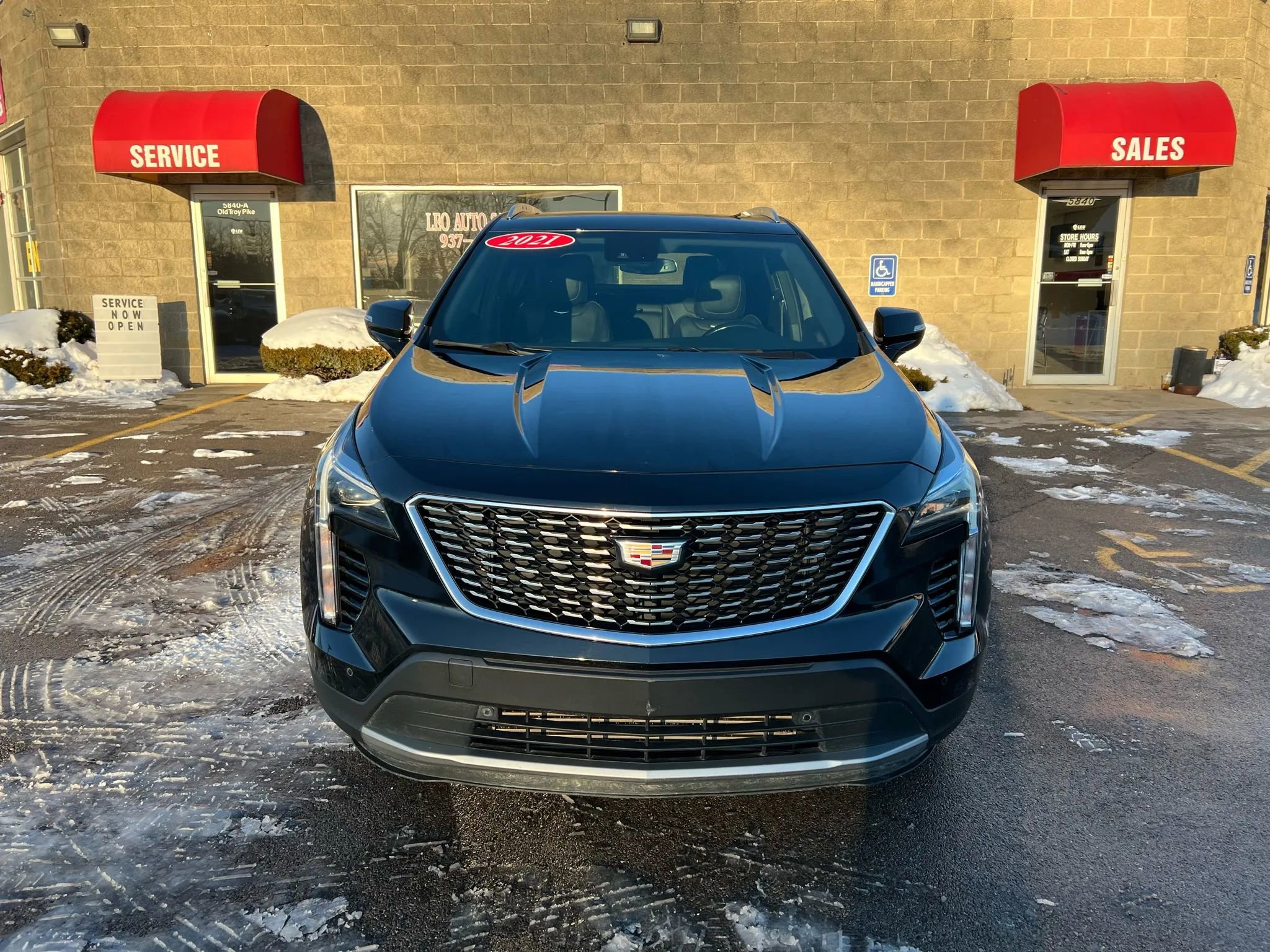 Used 2021 Cadillac XT4 Premium Luxury w/ Cold Weather Package image 2