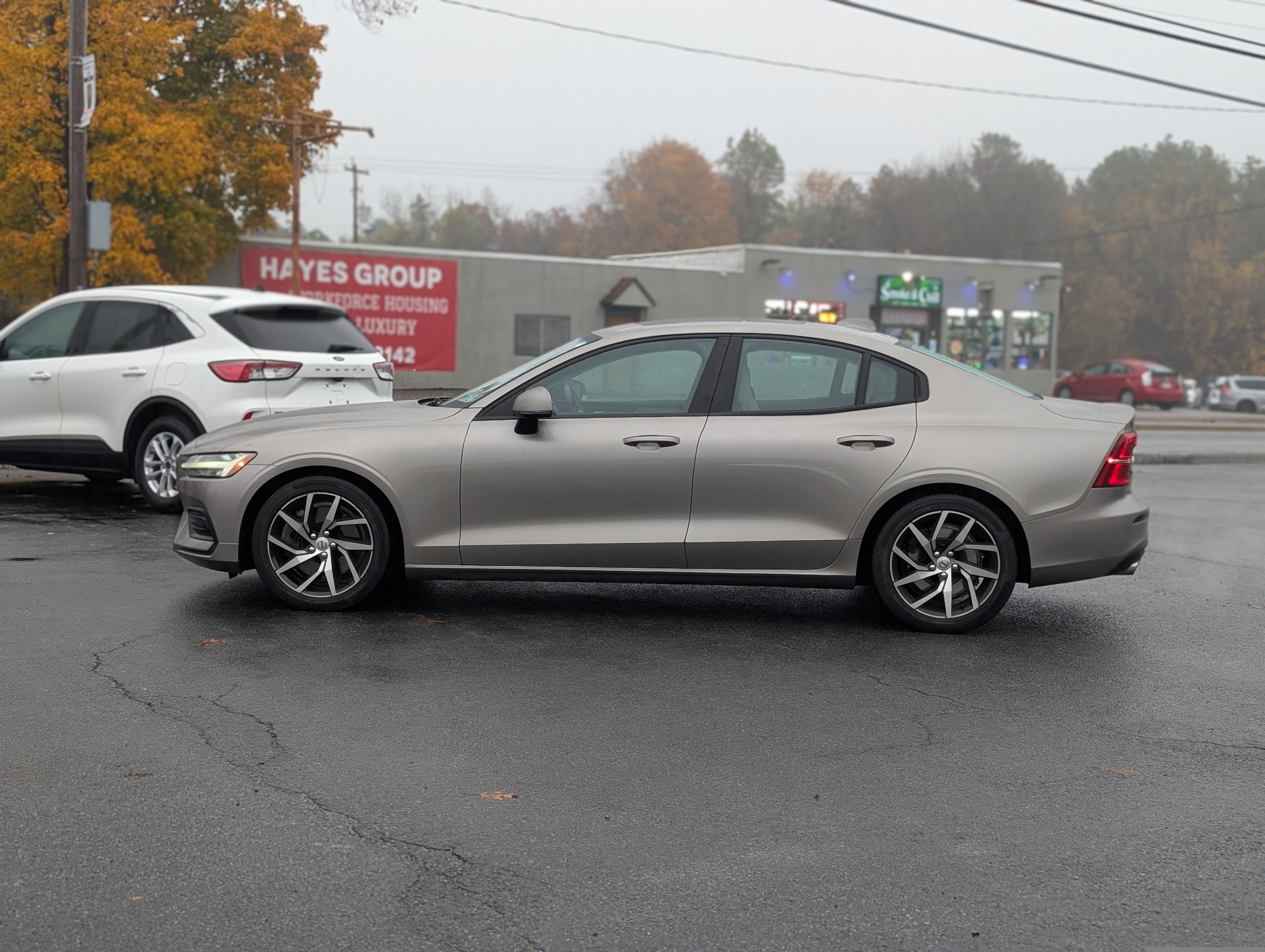 Used 2020 Volvo S60 T6 Momentum image 8