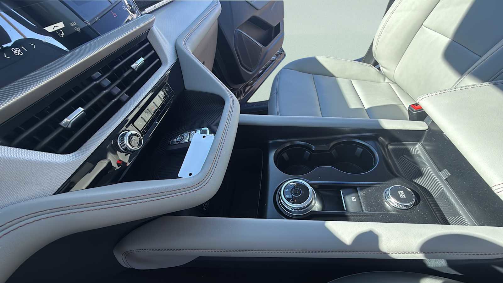 New 2026 Ford Explorer Active image 49