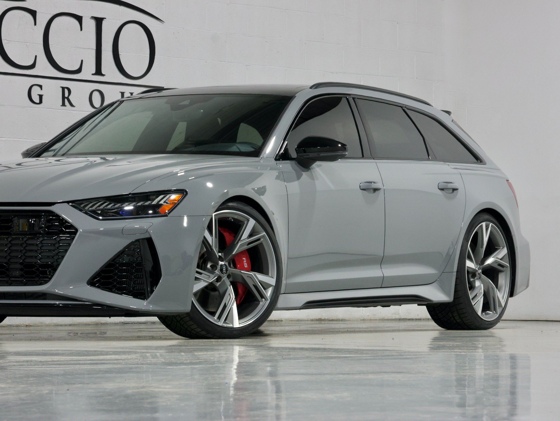 Used 2021 Audi RS 6 AWD/4WD image 8