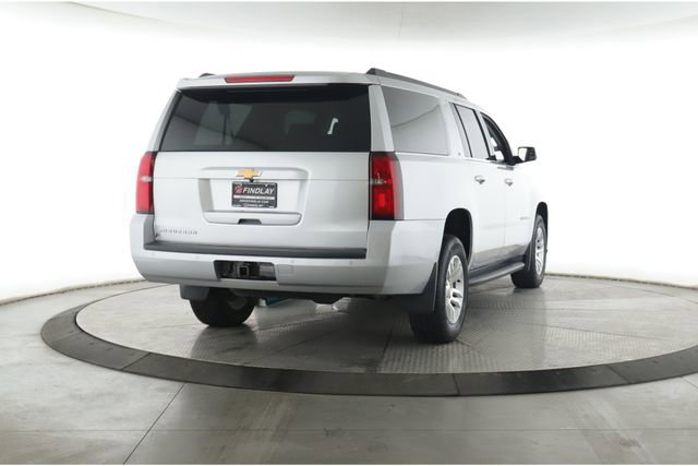 Used 2018 Chevrolet Suburban LT AWD/4WD image 7