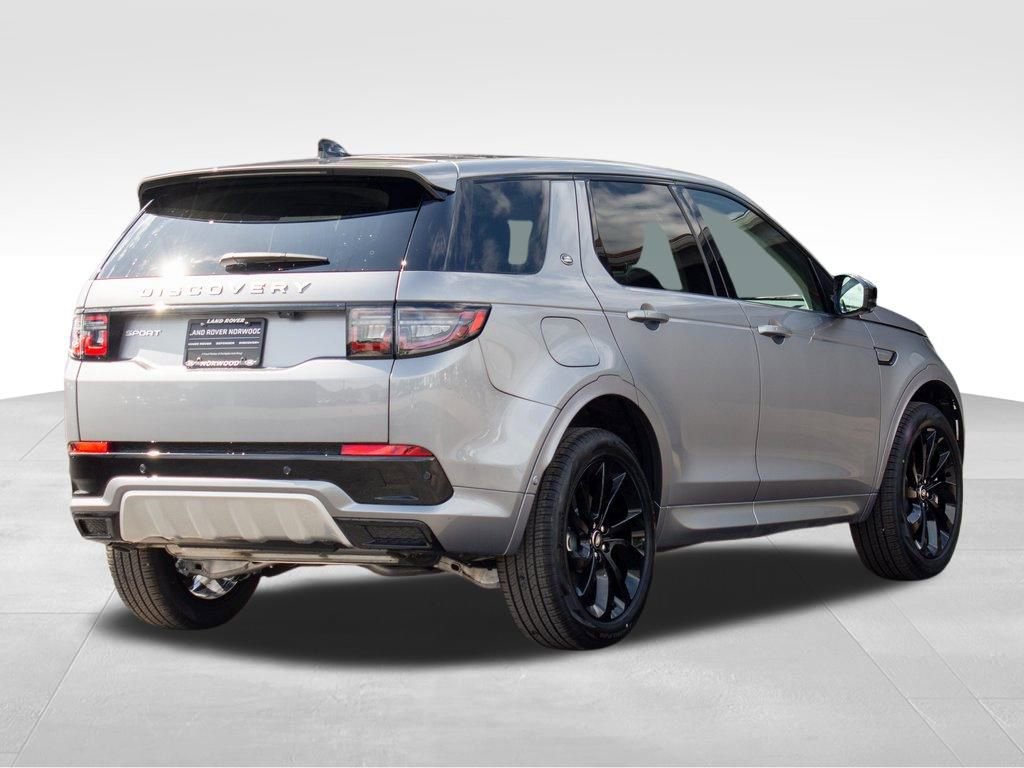 New 2024 Land Rover Discovery Sport S image 4