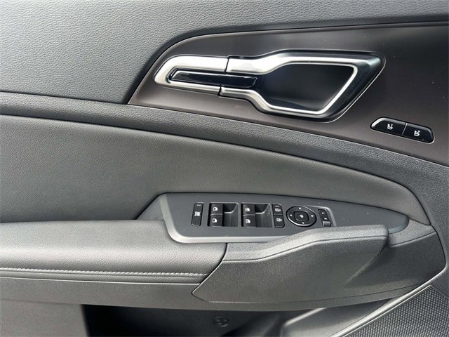 New 2026 Kia Sportage SX image 7