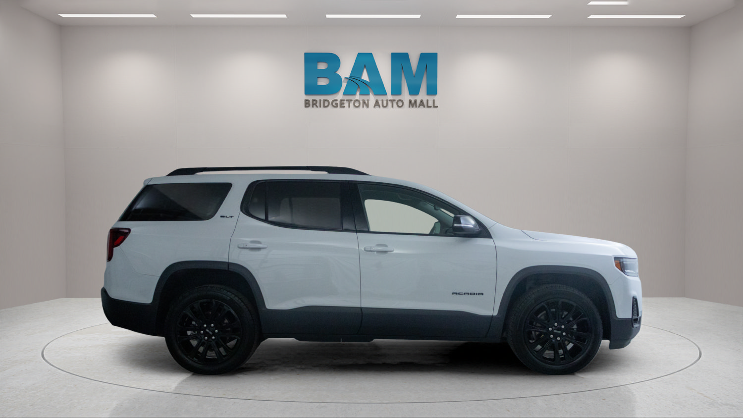 Used 2023 GMC Acadia SLT w/ Elevation Edition FWD image 8