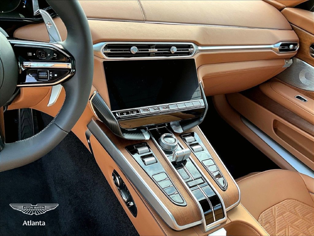 New 2026 Aston Martin Vanquish RWD image 7