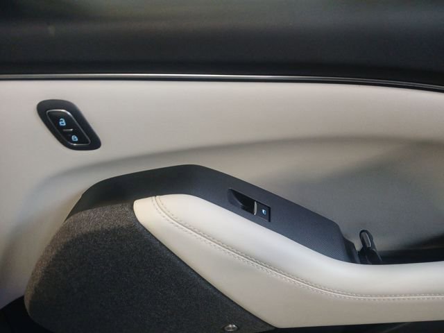 Certified 2022 Ford Mustang Mach-E Premium w/ Ice White Appearance Package image 48