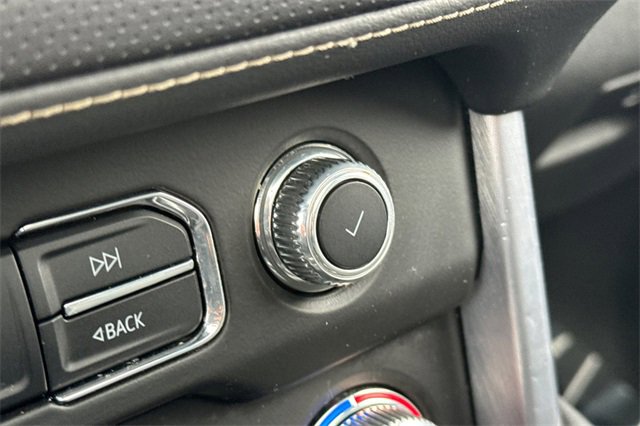 Used 2021 GMC Yukon SLT w/ SLT Luxury Plus Package image 33