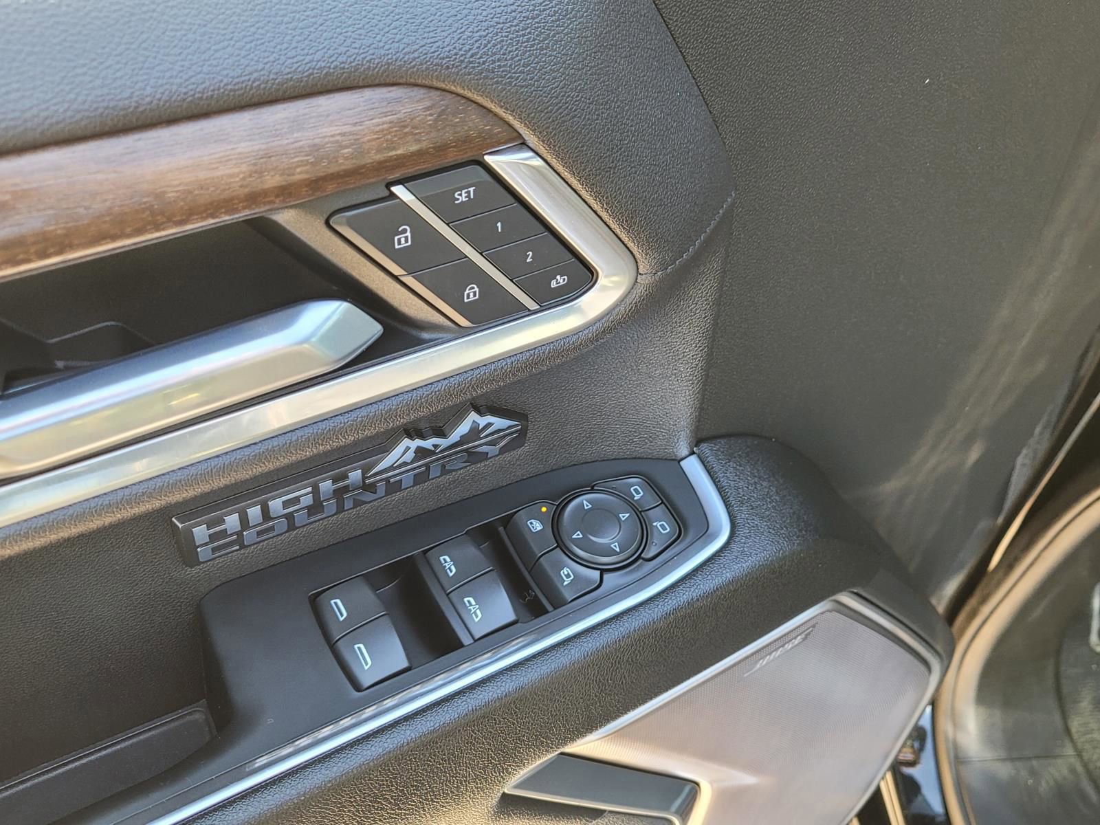 Used 2023 Chevrolet Silverado 1500 High Country w/ High Country Premium Package image 22