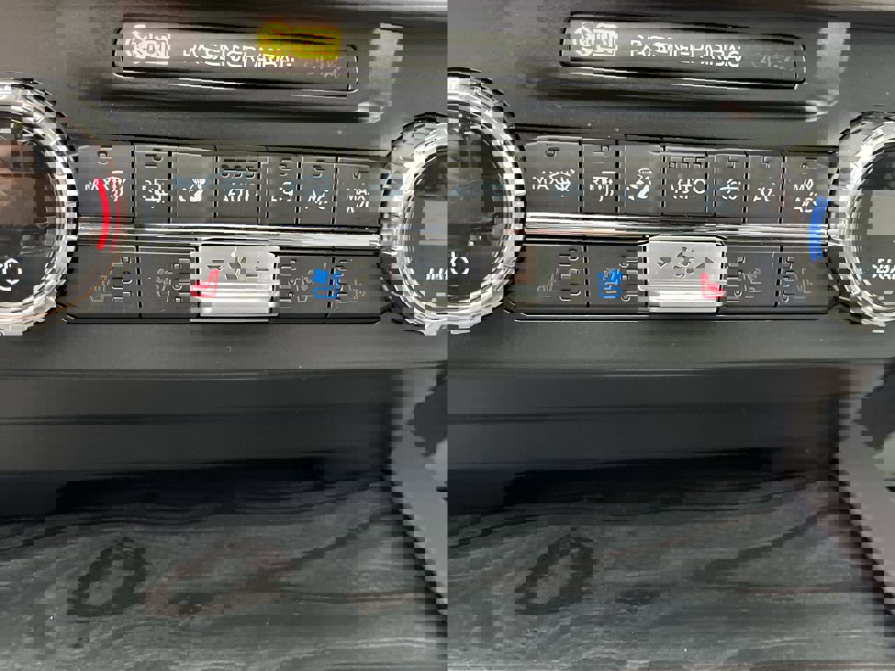 Used 2022 Ford F350 Limited image 25